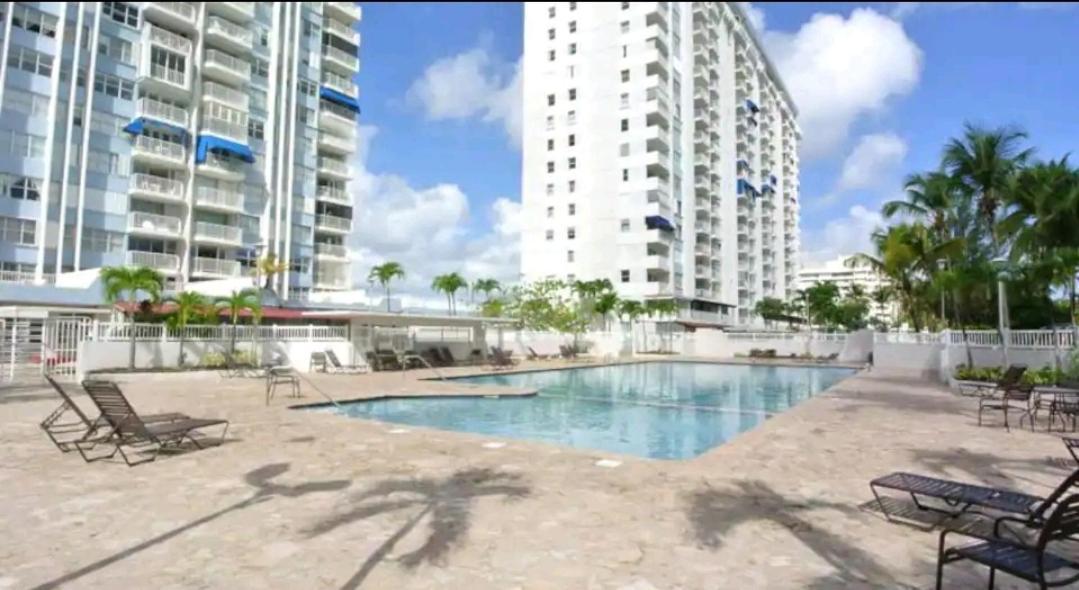 Beach Apartments At Marbella Del Caribe San Juan Esterno foto
